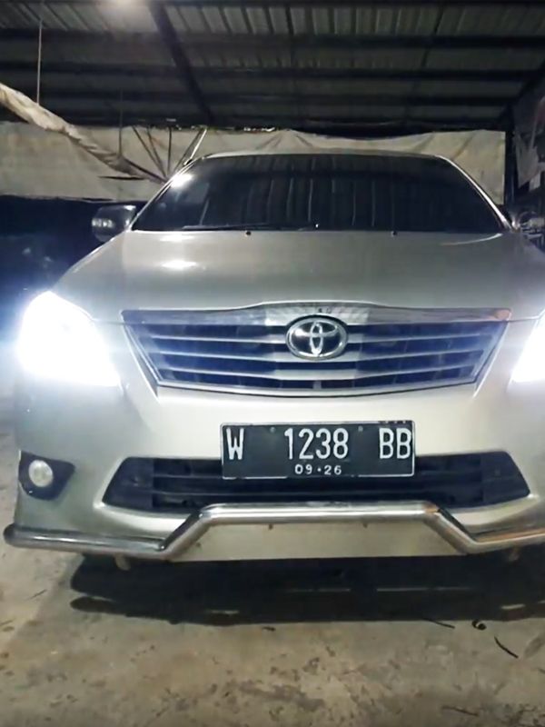 Grand Innova Custom Double Projie Super Bright 4