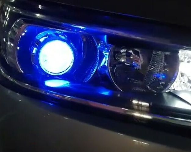 Yoongmotor Custom Headlamp Innova